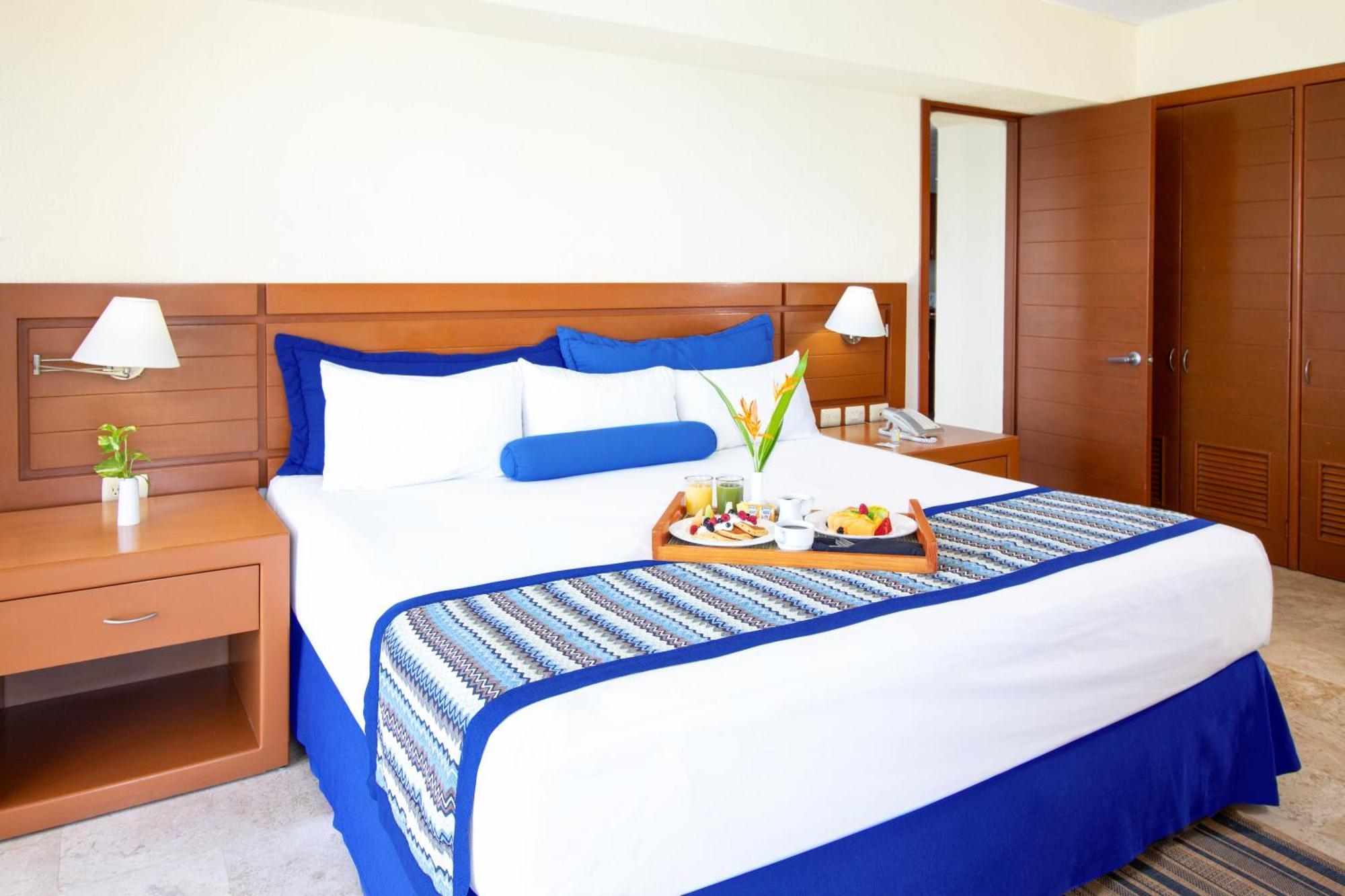 Plaza Pelicanos Grand Beach Resort All Inclusive Puerto Vallarta Exteriér fotografie